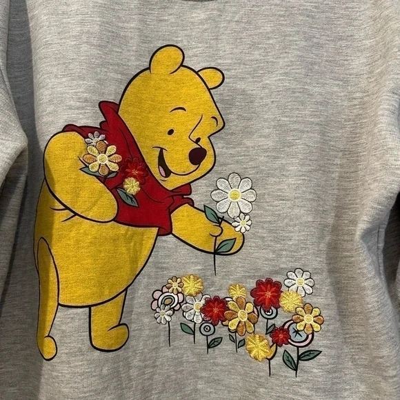 Disney Winnie the Pooh Gray Sweatshirt